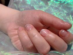 -悦指间美甲美睫