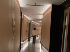 -快乐大桶水养生足浴SPA(前兴路店)