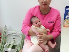 -舒月母婴月嫂育儿嫂(静安店)
