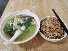 -三身人金新肠粉(丹霞店)