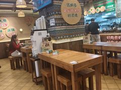 -云阿蛮云南生烫牛肉米线(奉贤路店)