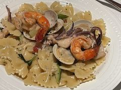 -Mogul Eatery·大亨餐酒馆