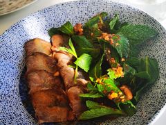 牛肉拌薄荷-沿途四季·云南菜·诗酒茶(蓝色港湾店)