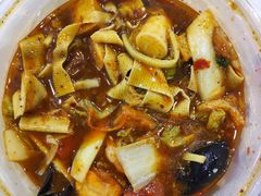 -吉吉向上炭烤鸡肉煲(大学城店)