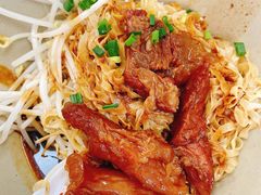 -万利洪记粉面美食