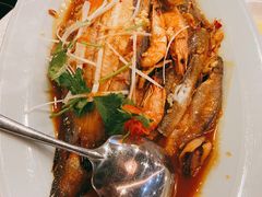 渔娘炖杂鱼-渔娘渔家丹东海鲜(东直门店)