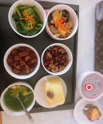 -爱陪伴一对一月子中心(融侨店)