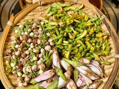 -阿山卓·野生菌火锅·纳西火塘烤肉