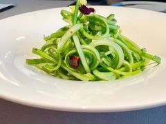 炝拌鲍芹-金海华·悦食东方(苏州中心商场店)