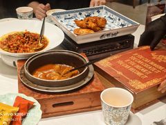 -千百味红餐厅·非遗江西菜(绿地双子塔总店)