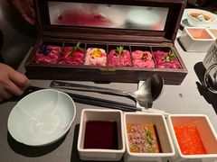 -左庭右院鲜牛肉火锅黑金店(陆家嘴中心店)