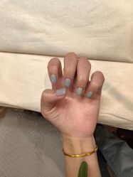 -花岐款式专研健康美甲沙龙