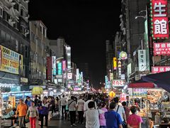 -六合夜市