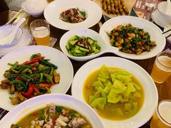 -爱啤精酿·民谣酒馆(滨江店)