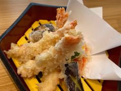 -花和海鲜自助(梅江店)