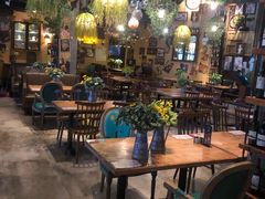 大堂-临界音乐酒馆·小龙虾·江湖菜(华熙LIVE·鱼洞店)