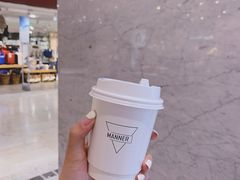 豆奶拿铁-Manner Coffee(芮欧百货店)
