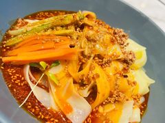 核桃果仁碎凉皮-丝路有约·西域美食