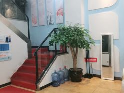 -蕾特恩祛痘•皮肤管理