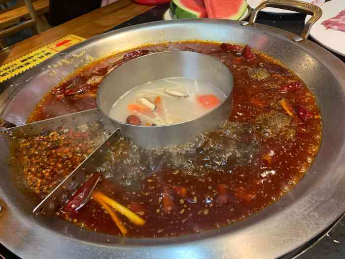 辣小二脆毛肚火锅(密云店)-"在李佳琪直播间团的优惠券200减100,.