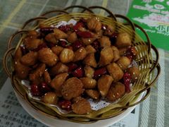 -天天向上素食餐厅(五台山店)