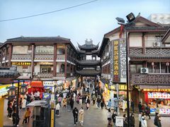 -南门头上美食街