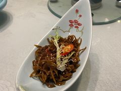-柒园·三十年创意杭帮菜(龙湖滨江天街店)