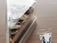 -抱抱地球咖啡馆(国家海洋博物馆店)