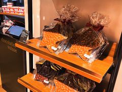 -Laderach 莱德拉(上海环贸iapm店)