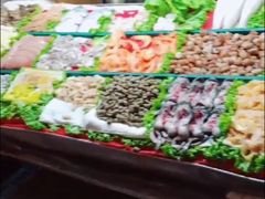 -六合夜市