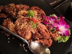 黑椒蒜香软壳蟹-Ruen Urai