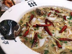 -渔语鱼新川菜Bistro(万象天地店)