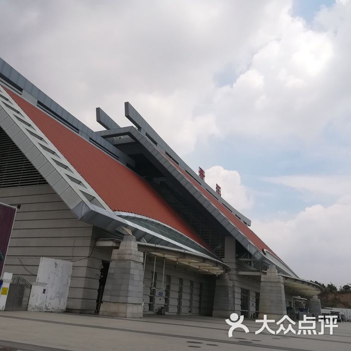 晋江火车站                 zhiling2580           hera圆