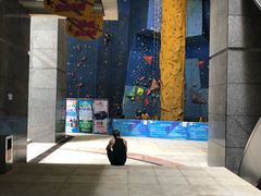 -山之巅攀岩馆(太古城店)
