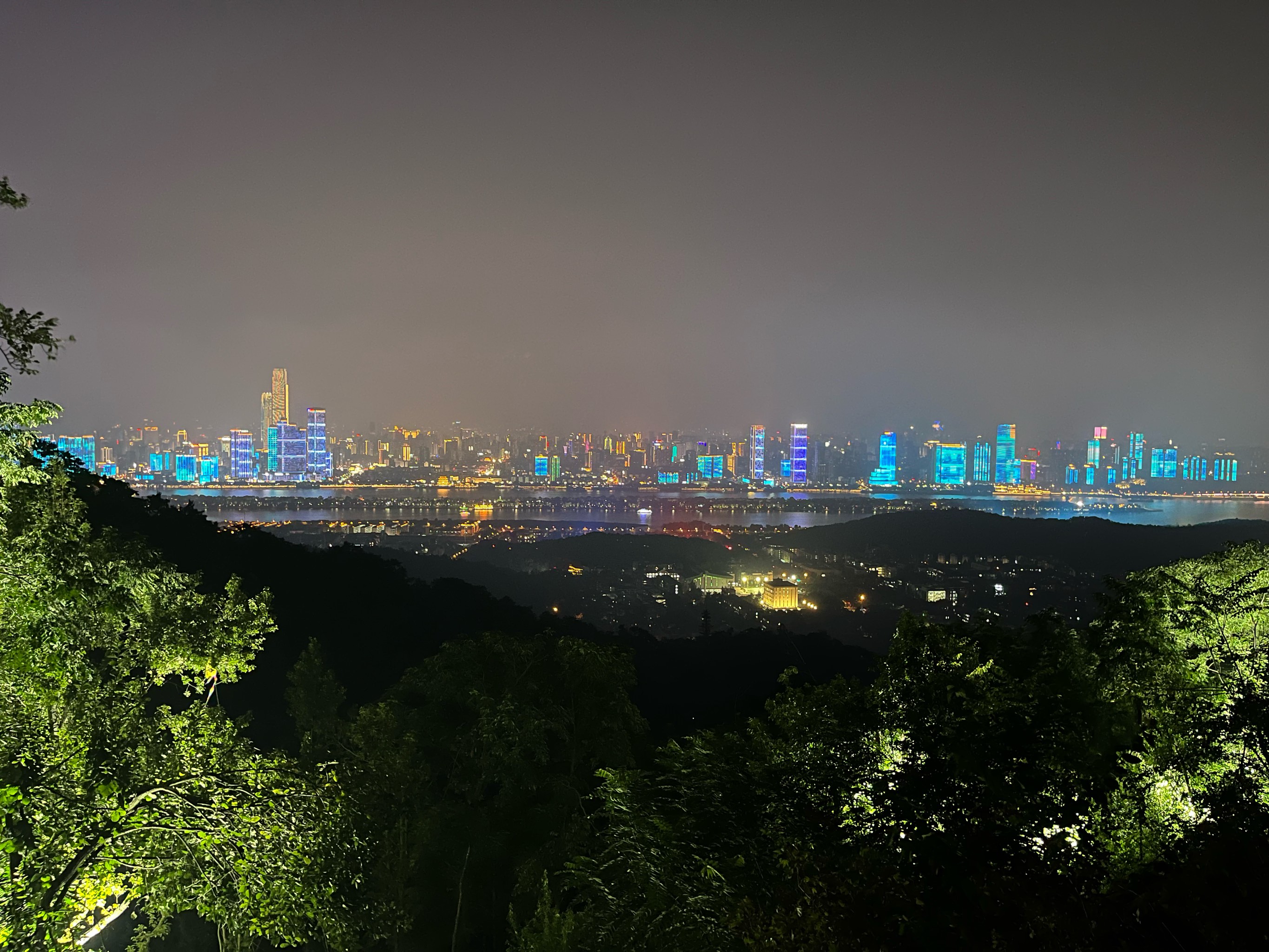 长沙岳麓山夜景图片图片