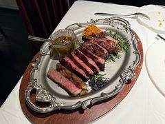-LESCEDARS Brasserie Bistro香柏树