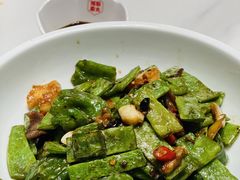 -琥珀老六龙虾(四里河店)