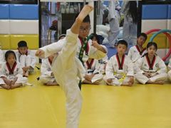 -浛道跆拳道·拳击·体适能