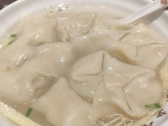 刀鱼馄饨-老半斋(福州路店)
