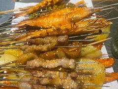 -三兄弟灰太狼烧烤.龙虾烤鱼(上海交大店)