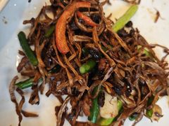 -侬佳蒸菜馆(听潮店)
