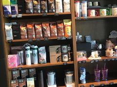 零售区-星巴克(厦门乐群广场分店)