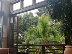 -亚龙湾喜来登·美景台大堂吧