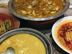 -有红鸡毛店·川菜(建设路店)