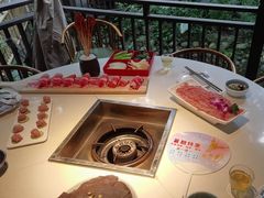 -二荆条·蜀鲜汇城市森林火锅