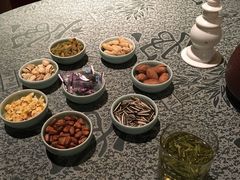 -湖畔居茶楼(湖滨店)