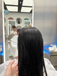 -PE SALON