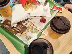 -麦当劳(十字街店)