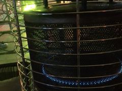 -何师烧烤·香辣蟹·川菜·30年老品牌(太古里旗舰店)
