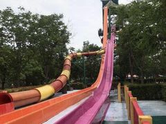 -欢乐水魔方水世界
